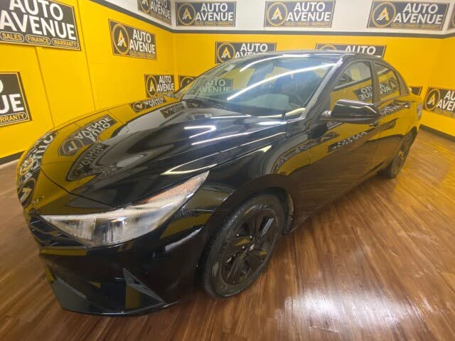 2021 Hyundai Elantra Essential FWD