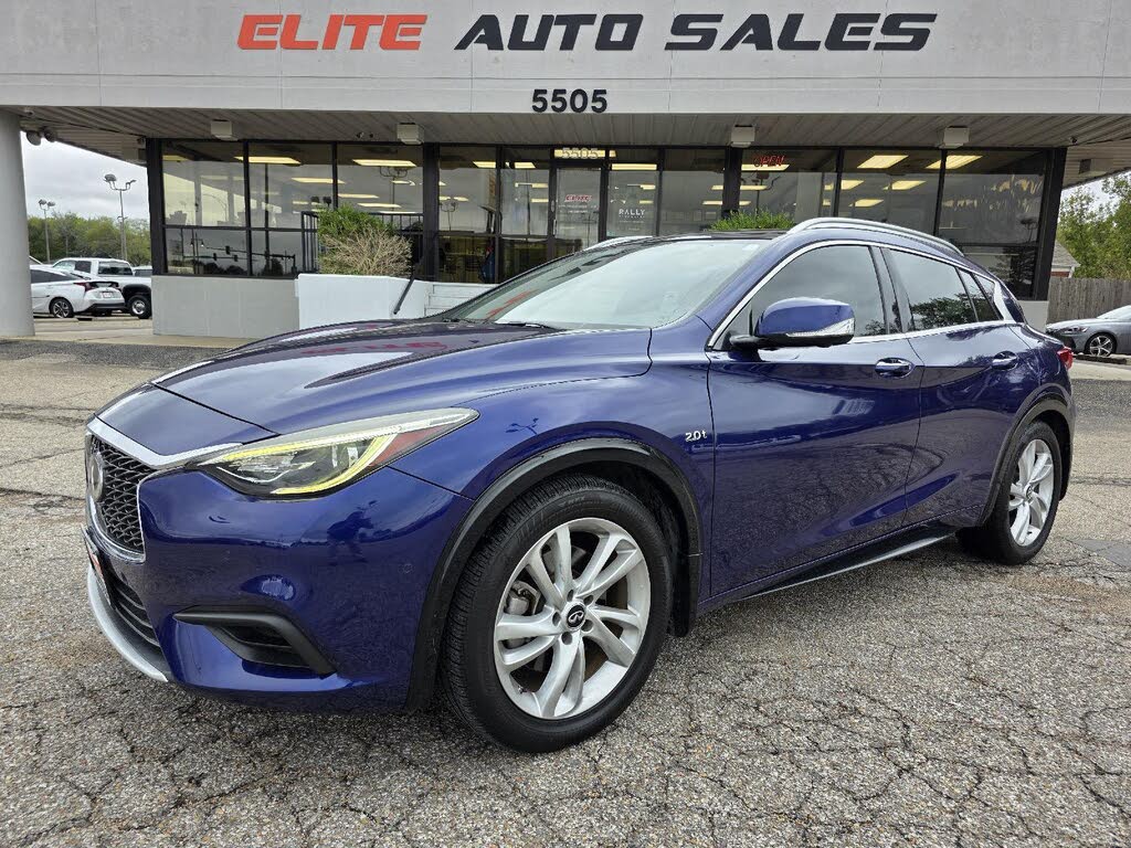 2019 INFINITI QX30 Luxe FWD