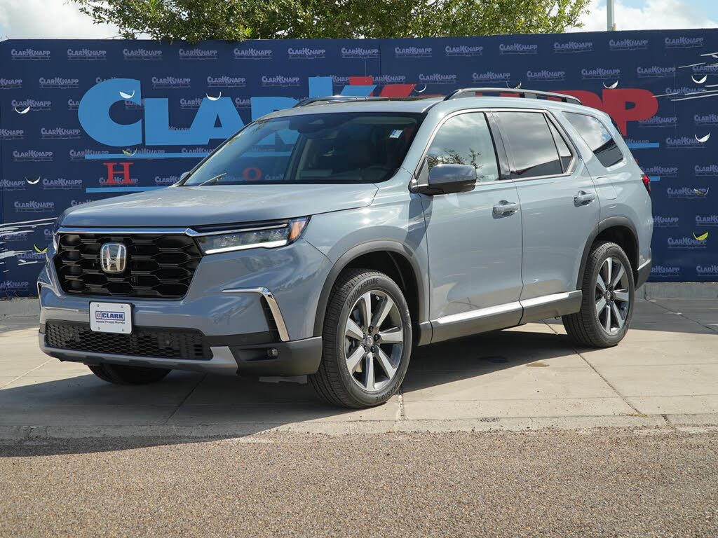 2025 Honda Pilot Touring AWD