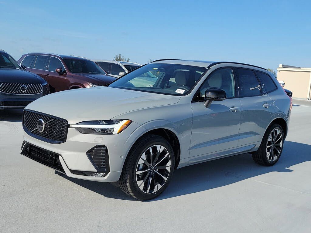 2026 Volvo XC60 B5 Plus AWD