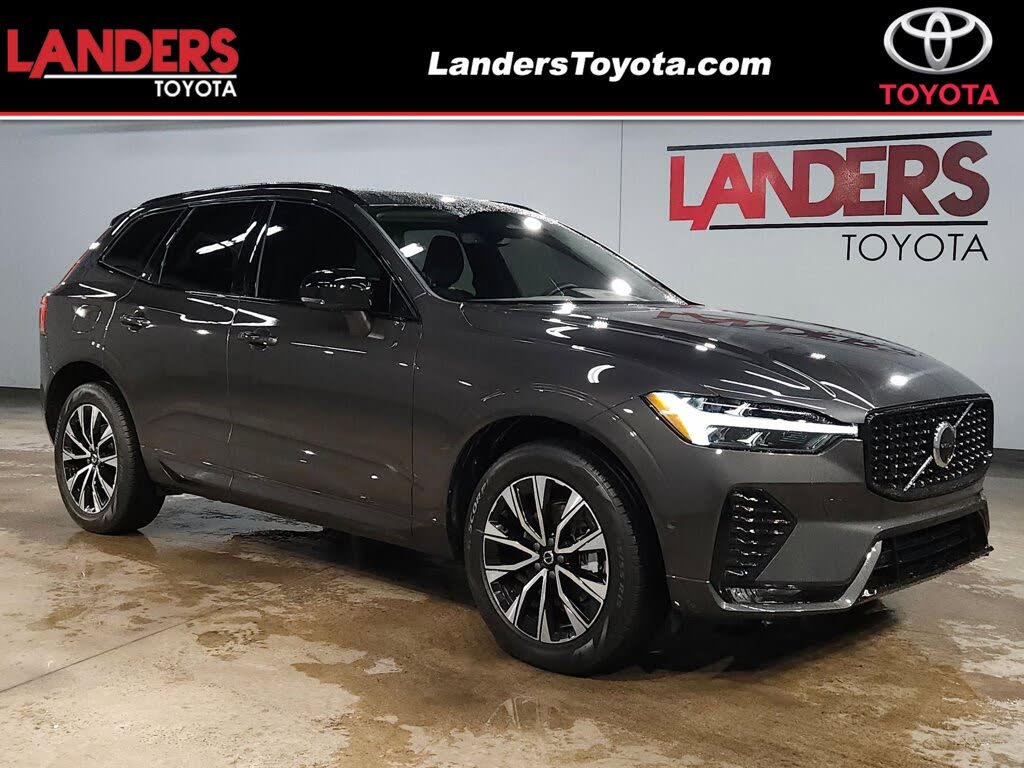 2024 Volvo XC60 B5 Plus Dark Theme AWD