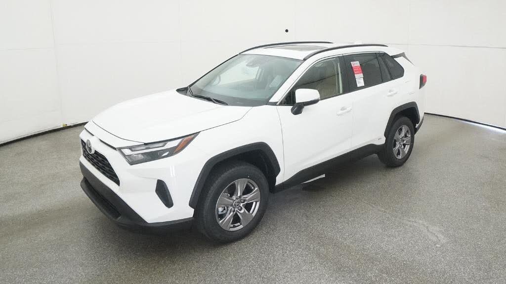 2025 Toyota RAV4 Hybrid XLE AWD