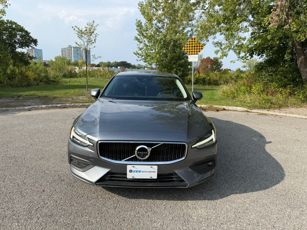 2019 Volvo S60 T6 Momentum AWD