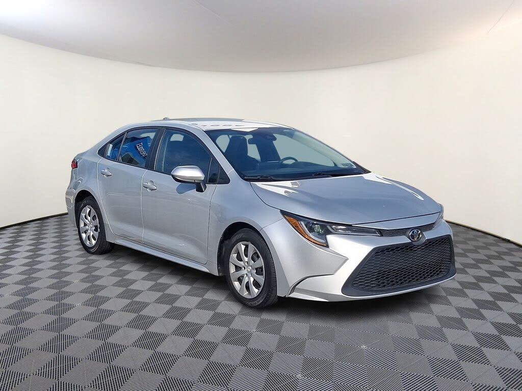 2022 Toyota Corolla LE FWD