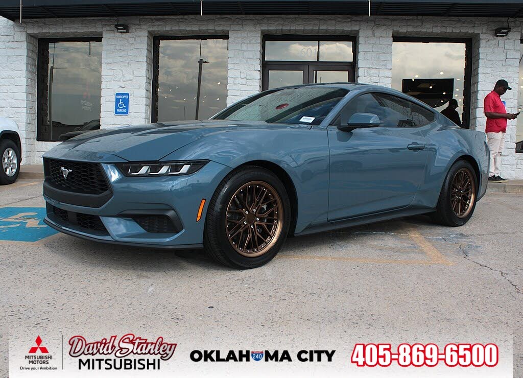 2024 Ford Mustang EcoBoost Premium Fastback RWD