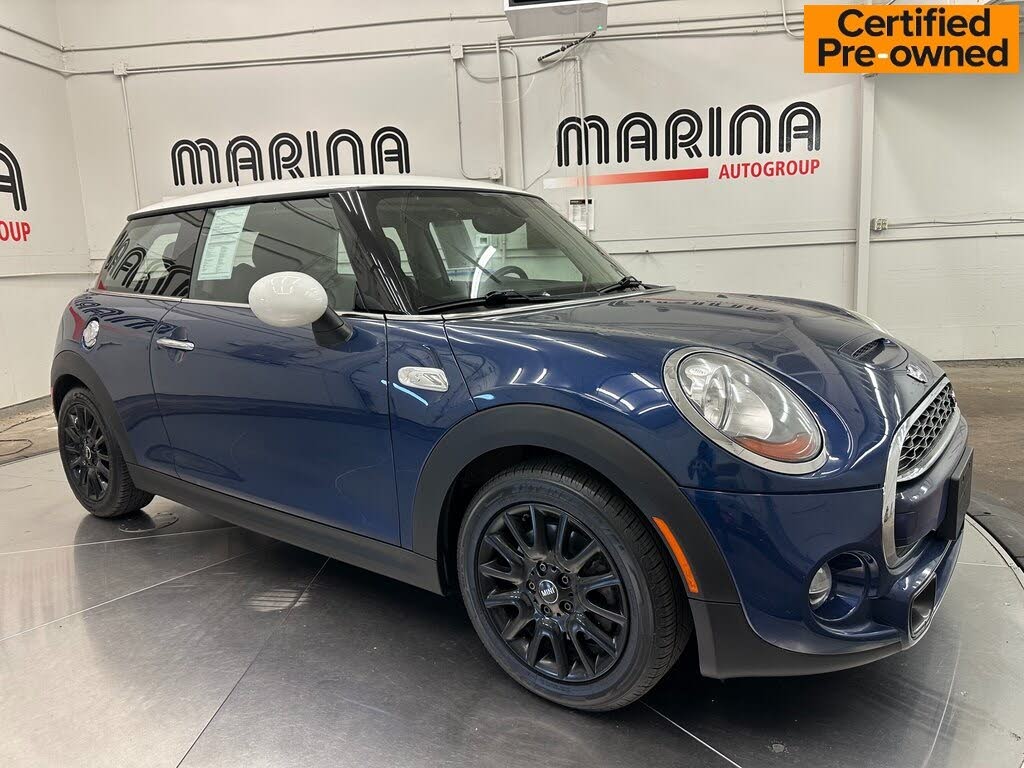 2018 MINI Cooper S 2-Door Hatchback FWD