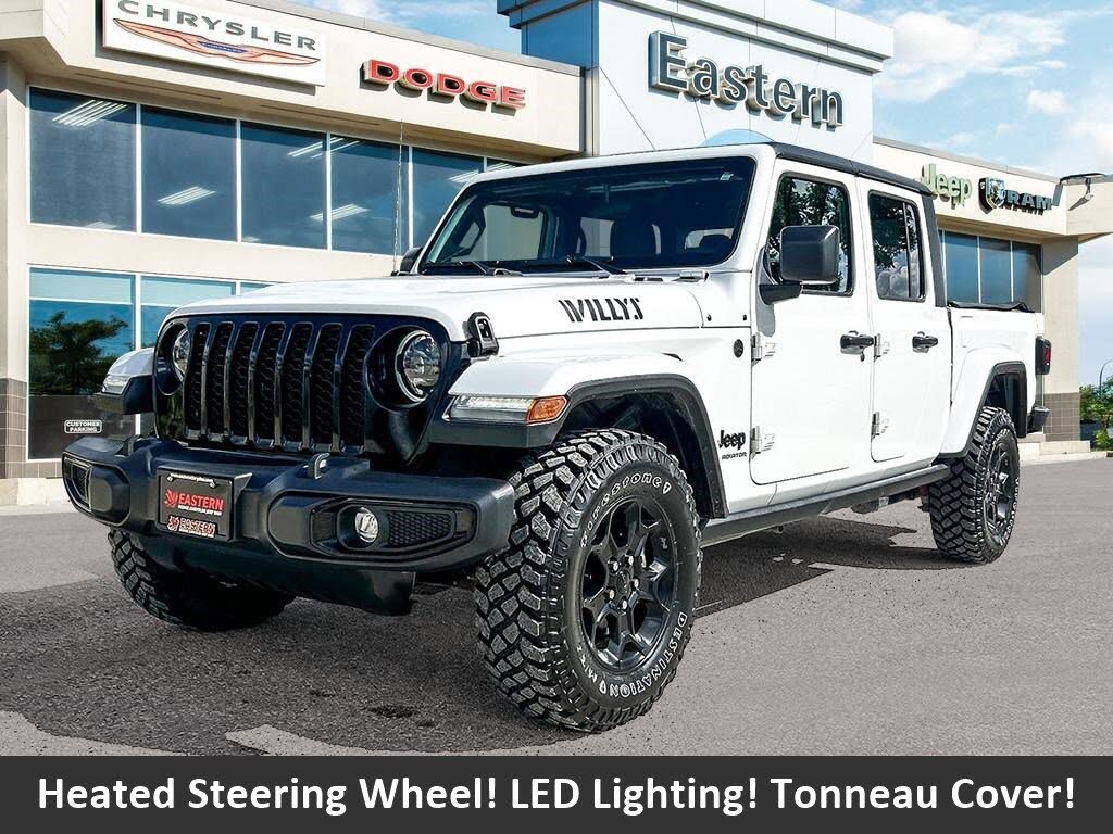 2023 Jeep Gladiator Willys Crew Cab 4WD