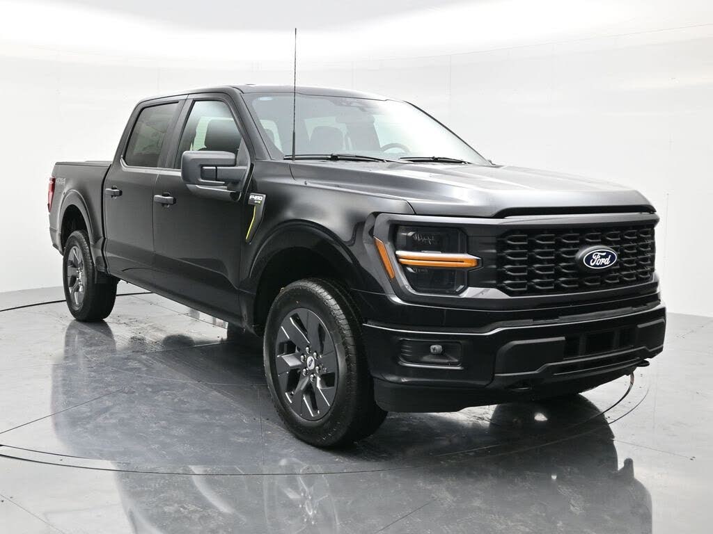 2025 Ford F-150 STX 4dr SuperCrew 4WD