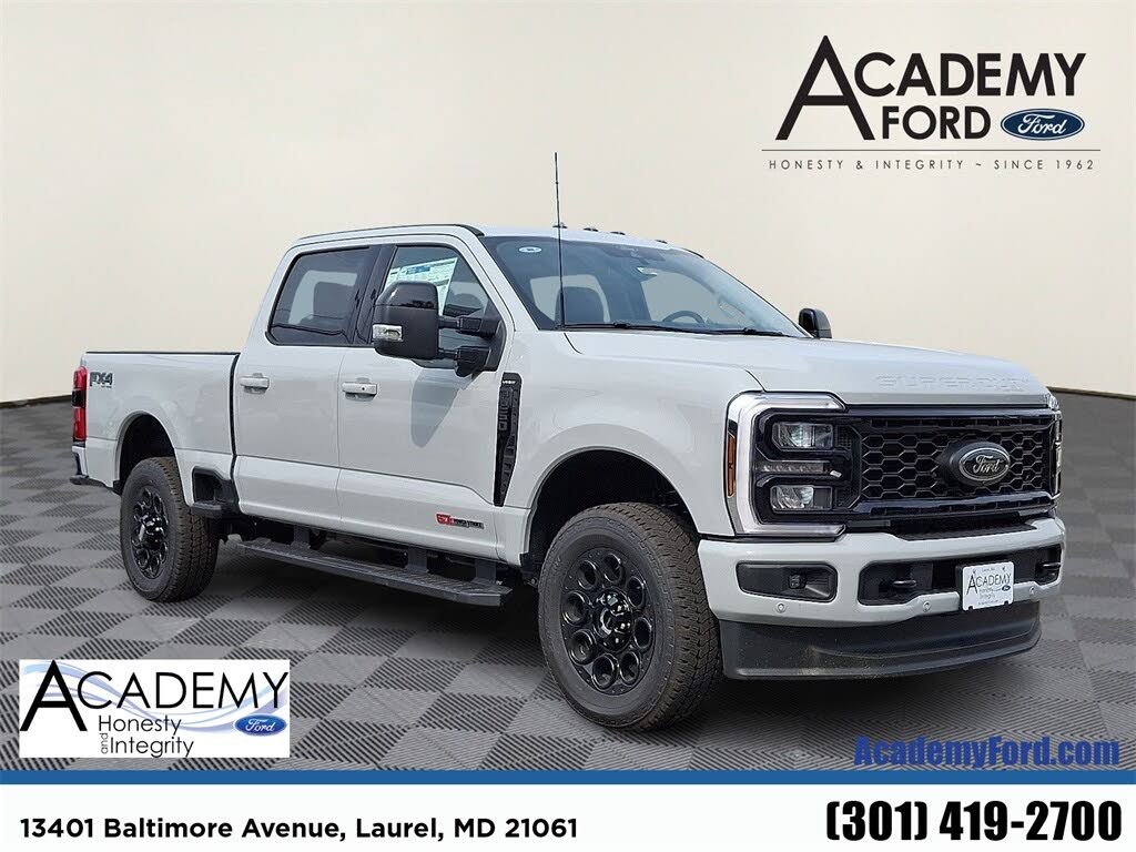 2026 Ford F-250 Super Duty Lariat Crew Cab 4WD
