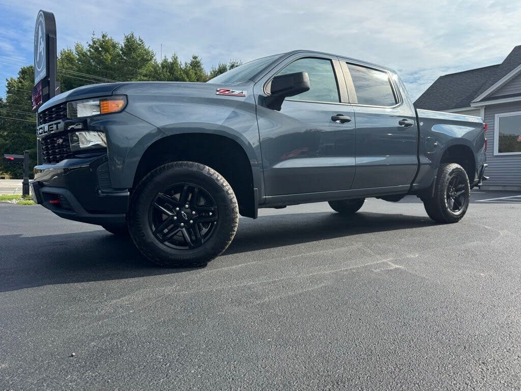 2020 Chevrolet Silverado 1500 Custom Trail Boss Crew Cab 4WD