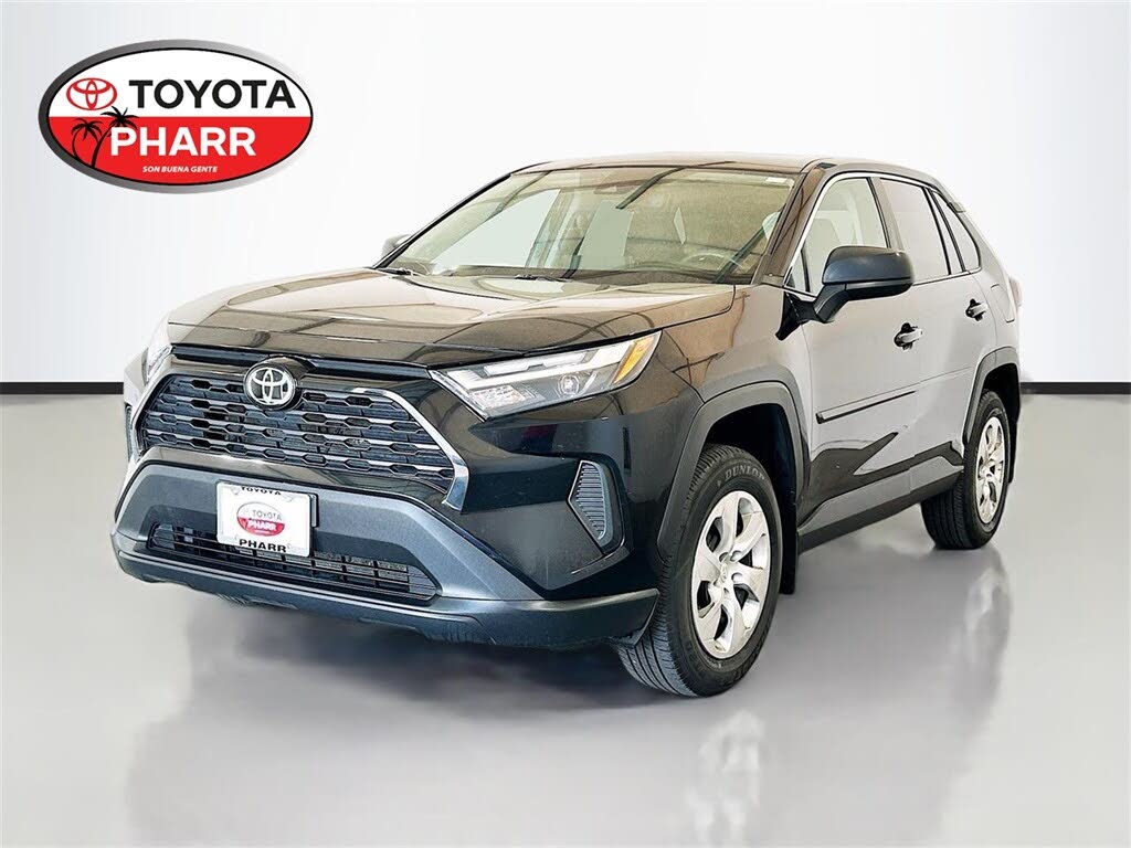 2024 Toyota RAV4 LE FWD