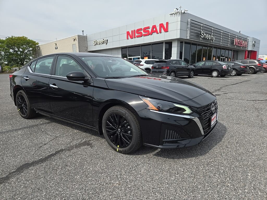 2025 Nissan Altima 2.5 SV FWD