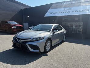 Toyota Camry SE AWD