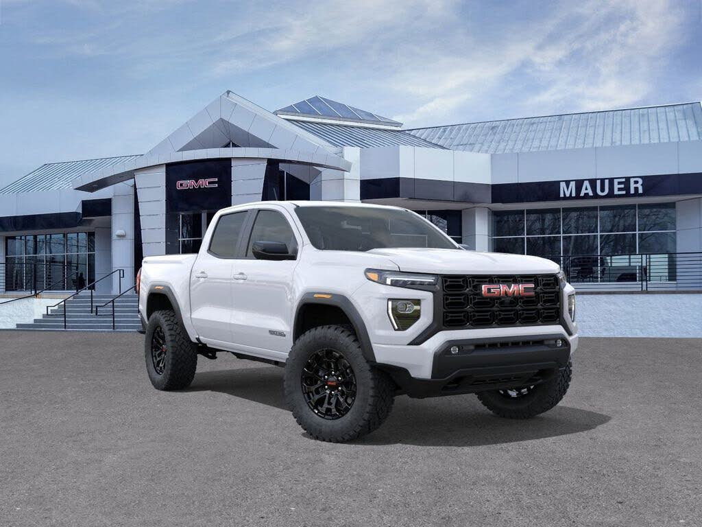 2026 GMC Canyon Elevation Crew Cab 4WD