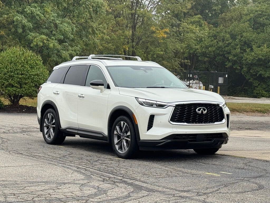 2025 INFINITI QX60 Luxe AWD