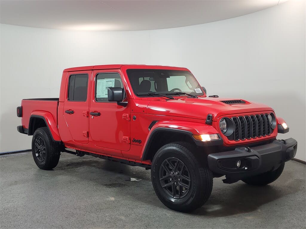 2025 Jeep Gladiator Sport S Crew Cab 4WD
