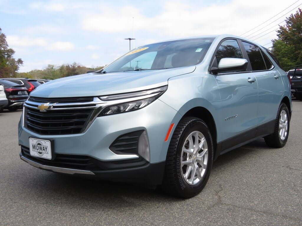 2022 Chevrolet Equinox LT AWD with 1LT