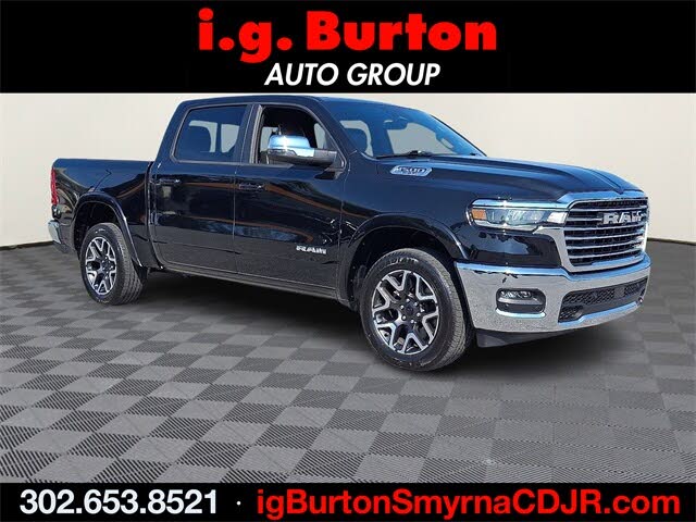 2025 RAM 1500 Laramie Crew Cab 4WD
