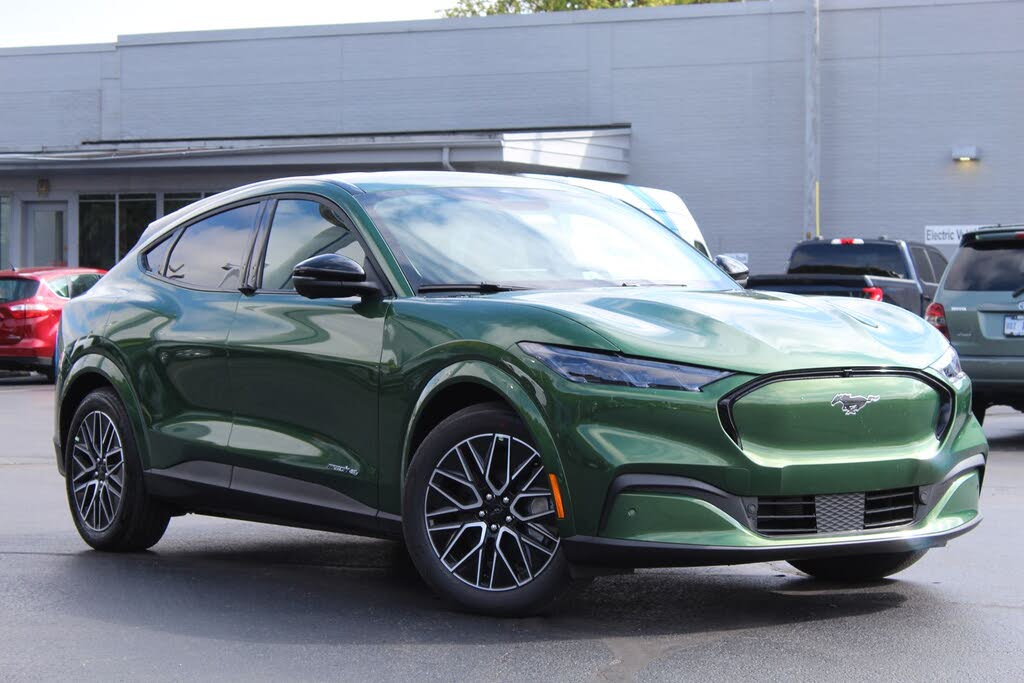 2025 Ford Mustang Mach-E Premium AWD