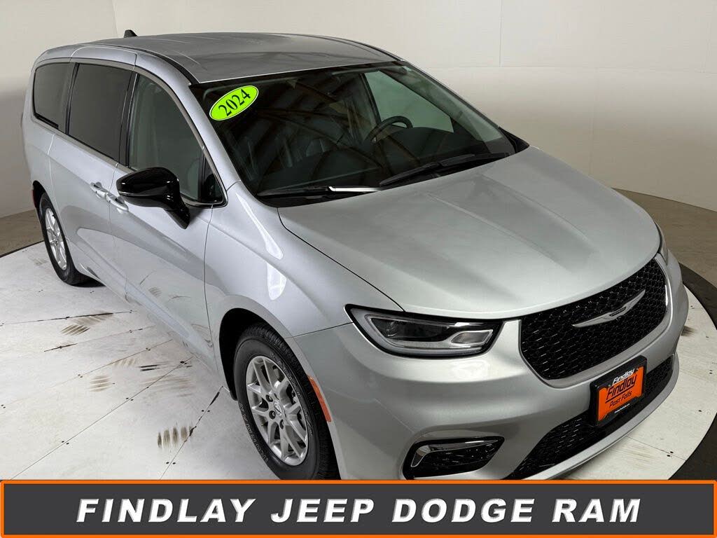 2024 Chrysler Pacifica Touring L FWD