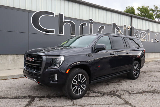 2024 GMC Yukon XL AT4 4WD