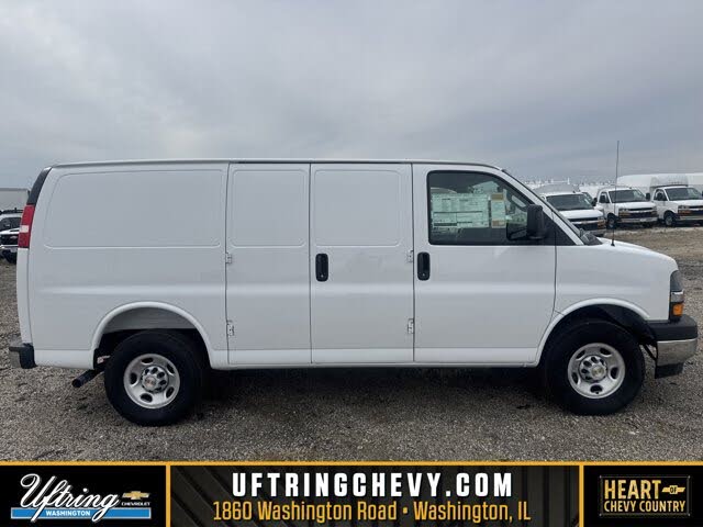 2025 Chevrolet Express Cargo 2500 RWD