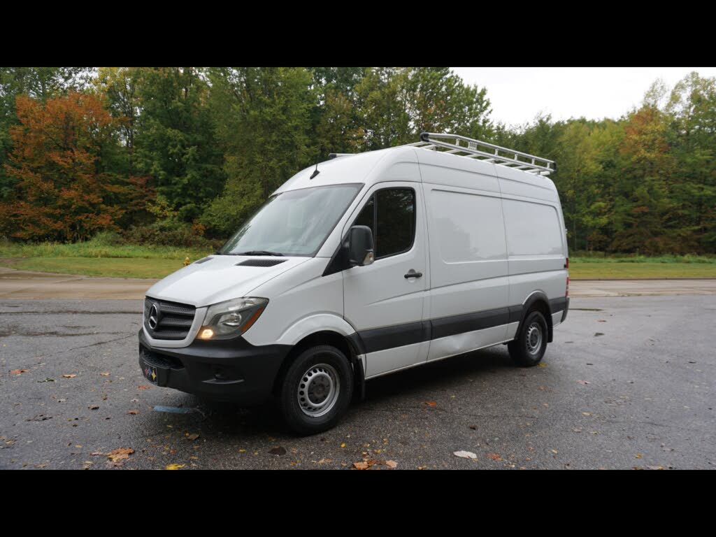 2017 Mercedes-Benz Sprinter Cargo 2500 144 V6 Worker RWD