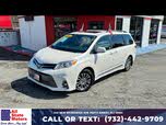 Toyota Sienna XLE 8-Passenger FWD