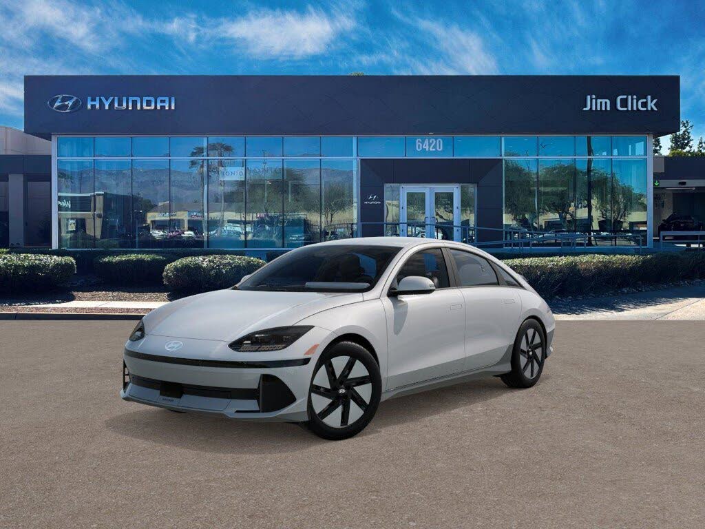 2025 Hyundai Ioniq 6 SE RWD