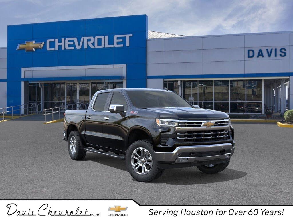 2026 Chevrolet Silverado 1500 LTZ Crew Cab 4WD