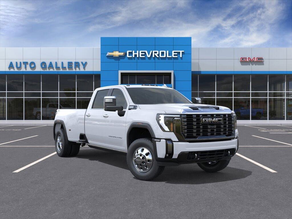 2026 GMC Sierra 3500HD Denali Ultimate Crew Cab 4WD