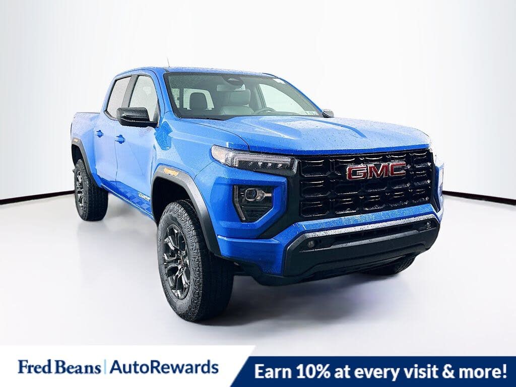 2025 GMC Canyon Elevation Crew Cab 4WD