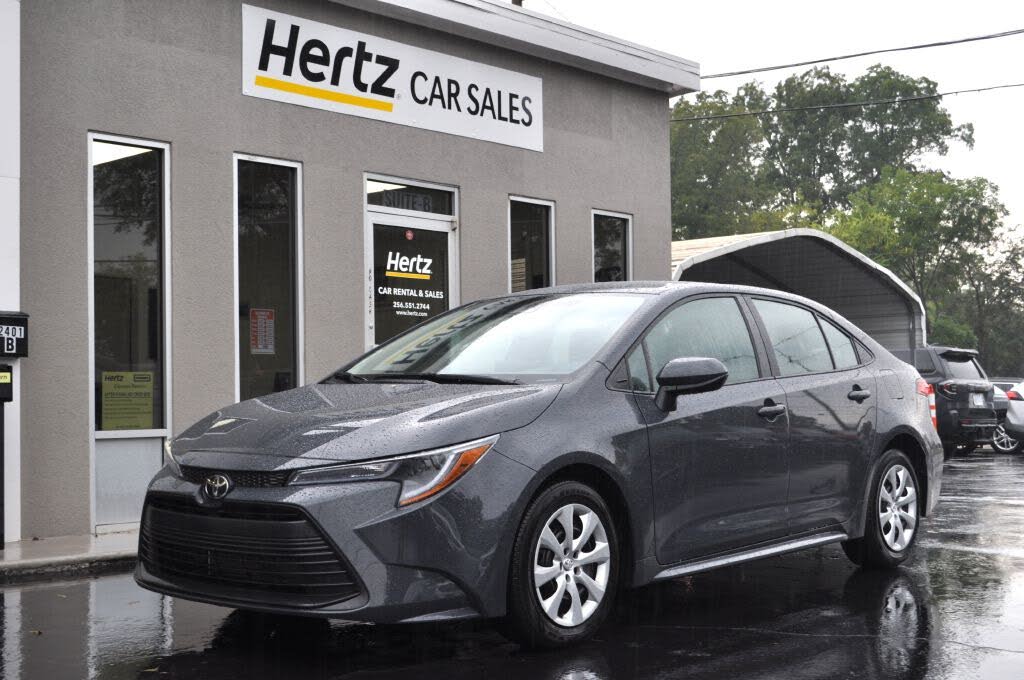 2025 Toyota Corolla LE FWD