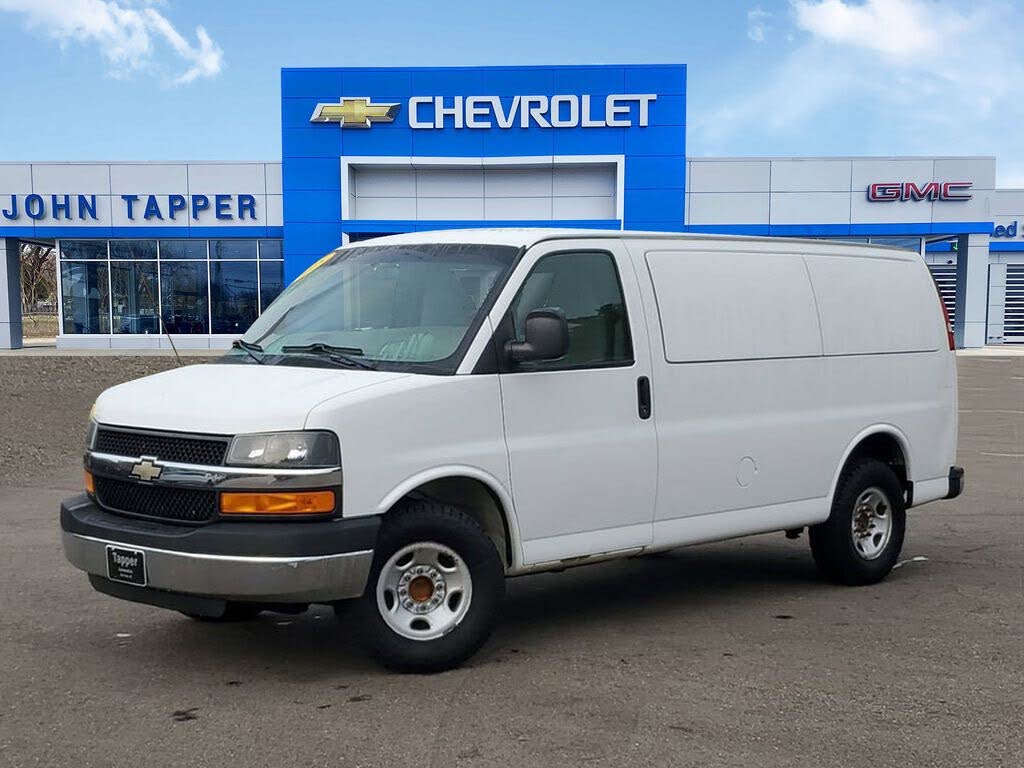 2015 Chevrolet Express Cargo 2500 RWD