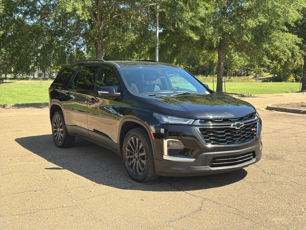 2023 Chevrolet Traverse RS FWD