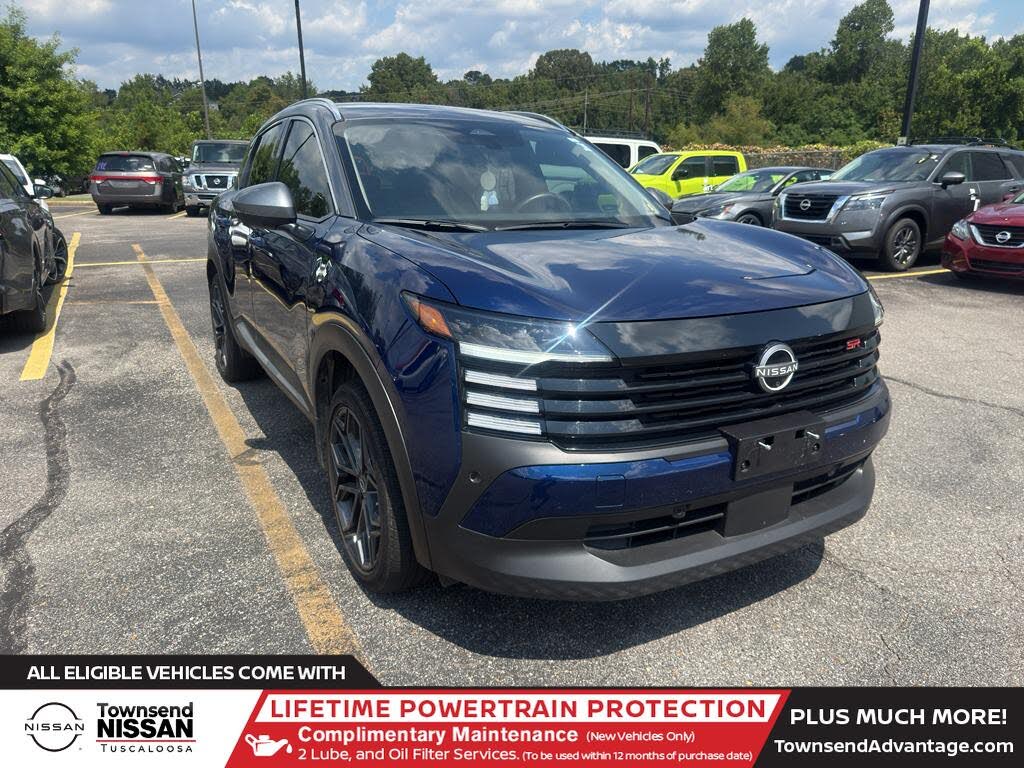 2025 Nissan Kicks SR AWD