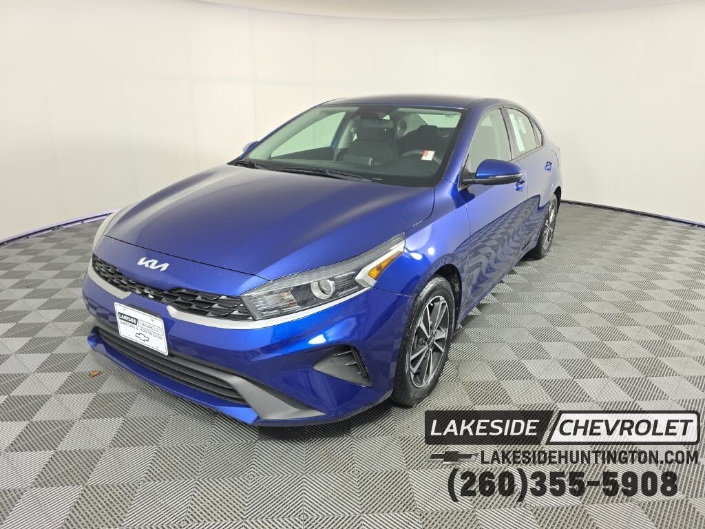 2023 Kia Forte LXS FWD