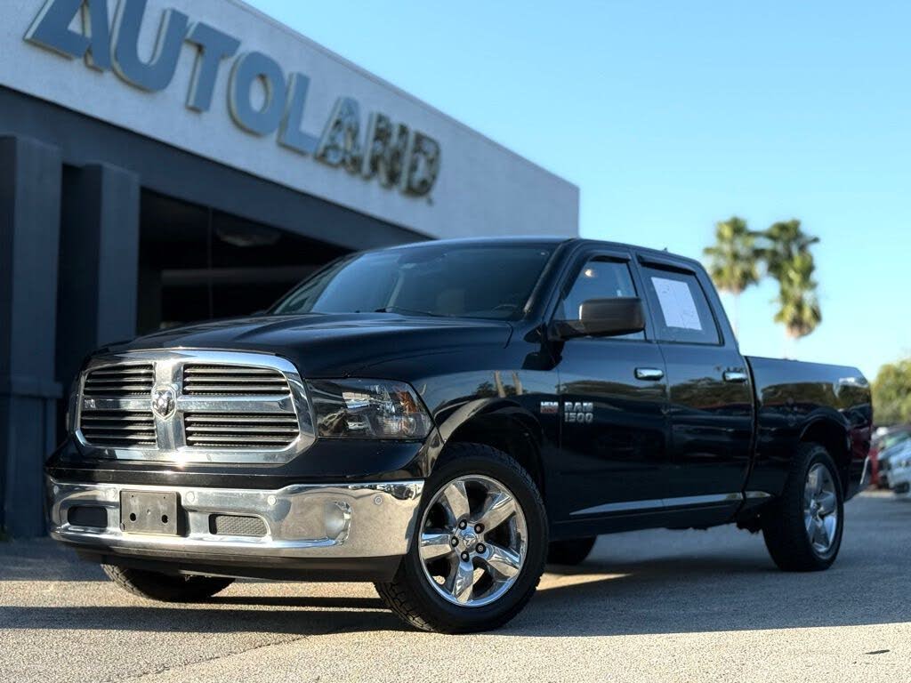 2014 RAM 1500 SLT Crew Cab RWD