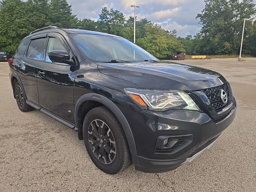 2020 Nissan Pathfinder SL 4WD