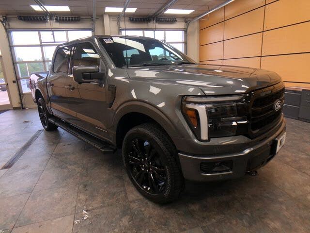 2025 Ford F-150 Lariat SuperCrew 4WD