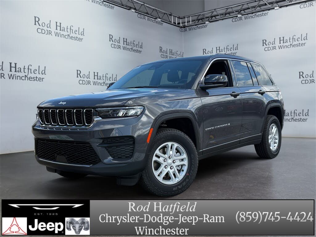 2025 Jeep Grand Cherokee Laredo 4WD