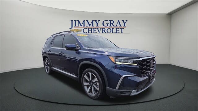 2025 Honda Pilot Touring FWD