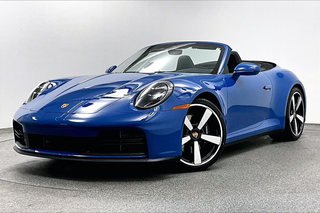 2025 Porsche 911 Carrera Cabriolet RWD