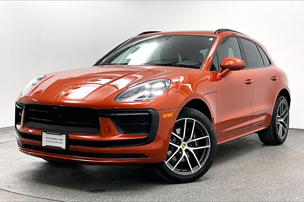 2025 Porsche Macan AWD