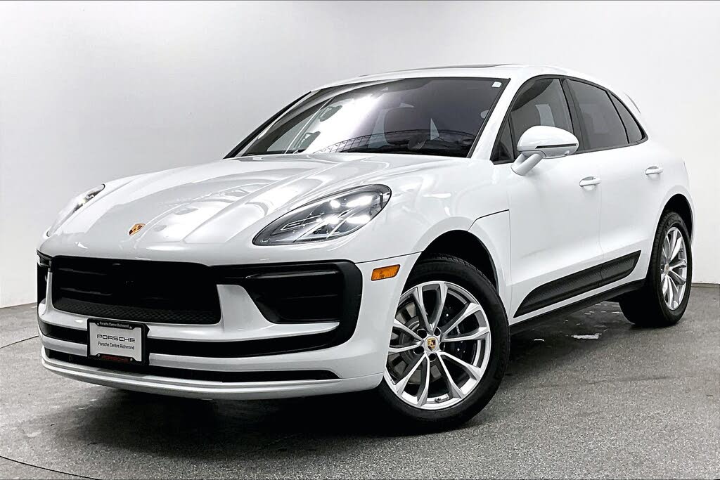2025 Porsche Macan AWD