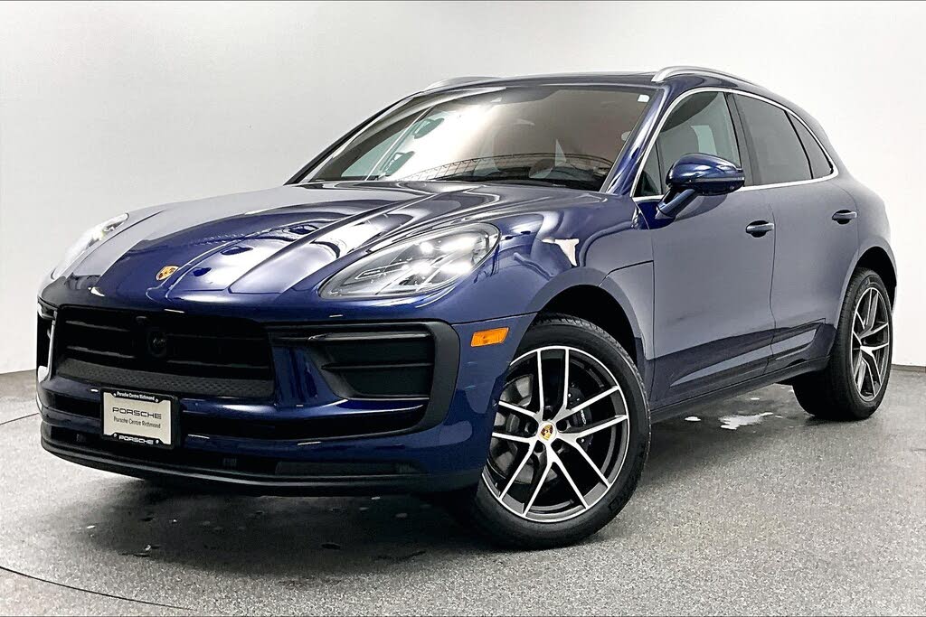2026 Porsche Macan AWD