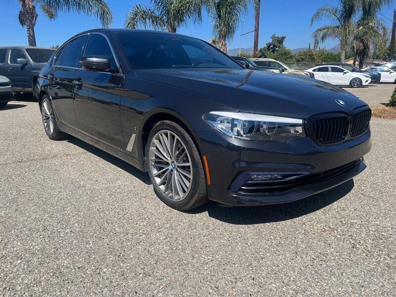 2018 BMW 5 Series 530e iPerformance Sedan RWD