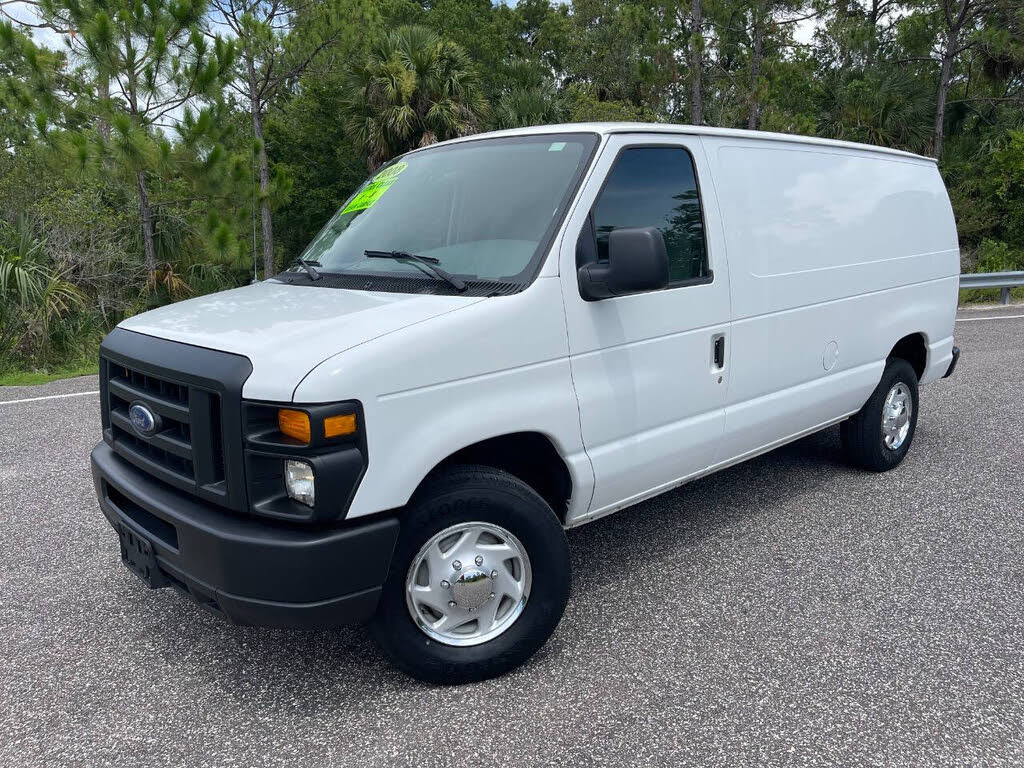 2008 Ford E-Series E-150 Cargo Van