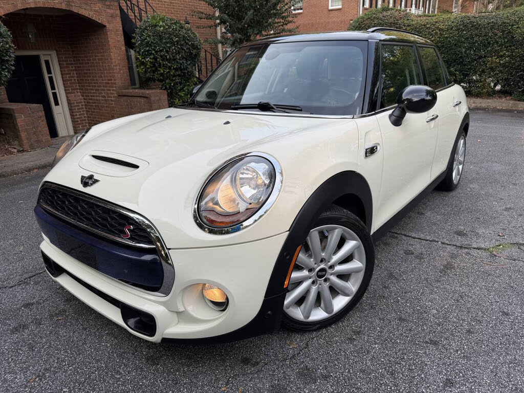 2018 MINI Cooper S 4-Door Hatchback FWD