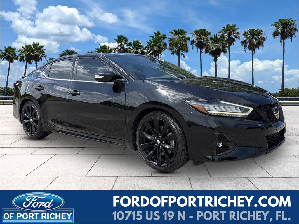 2022 Nissan Maxima SR FWD